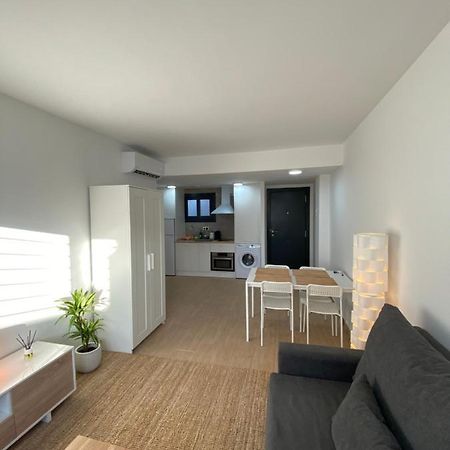 Central Apartment With Parking By Wayra Tarifa Kültér fotó