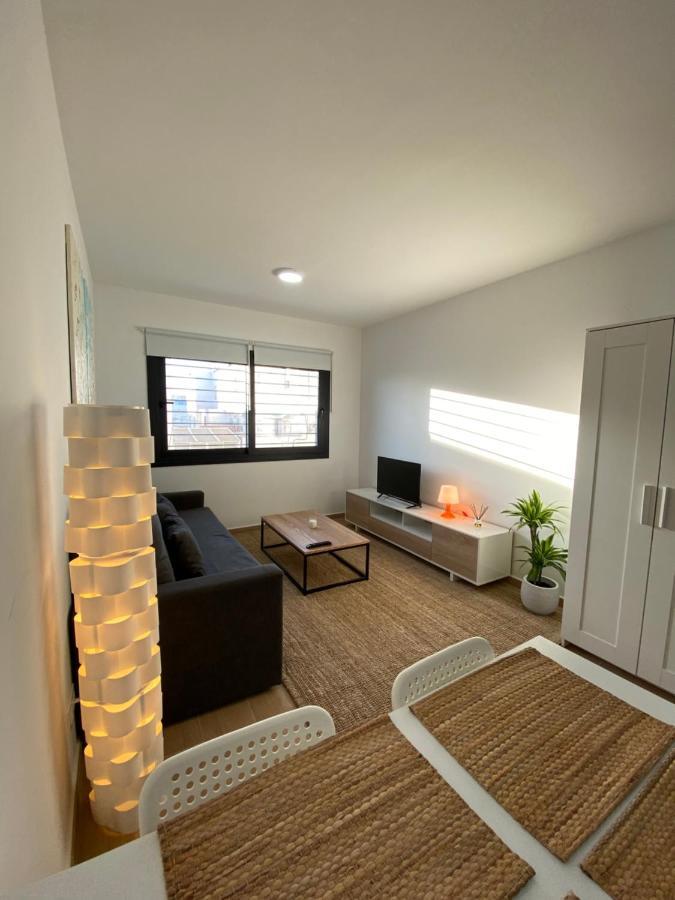 Central Apartment With Parking By Wayra Tarifa Kültér fotó