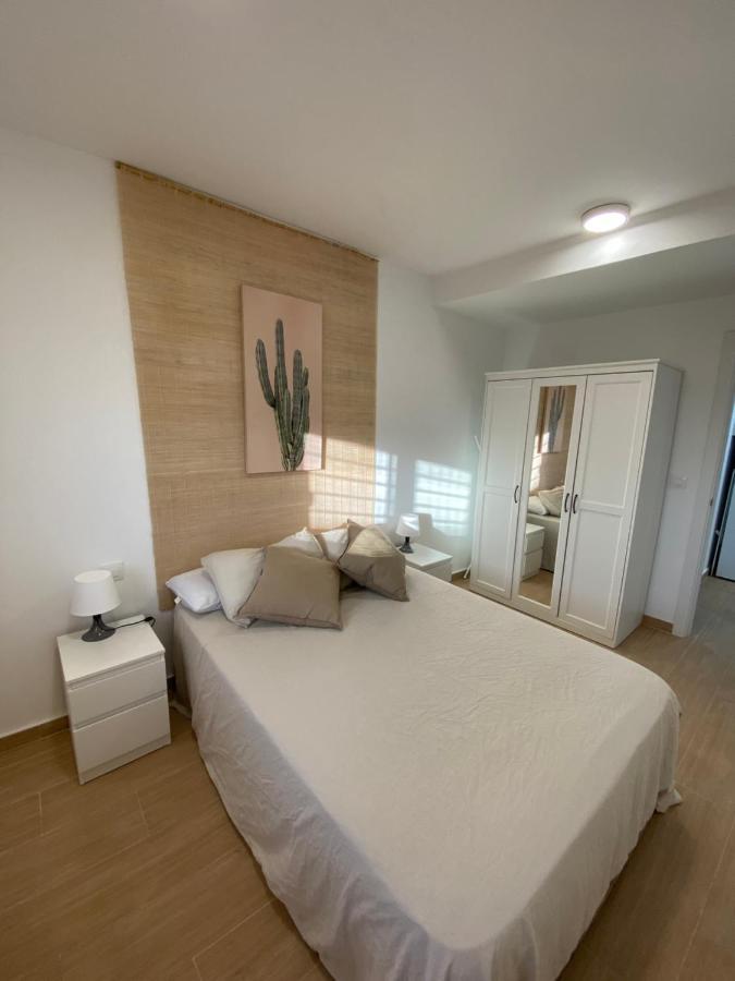 Central Apartment With Parking By Wayra Tarifa Kültér fotó